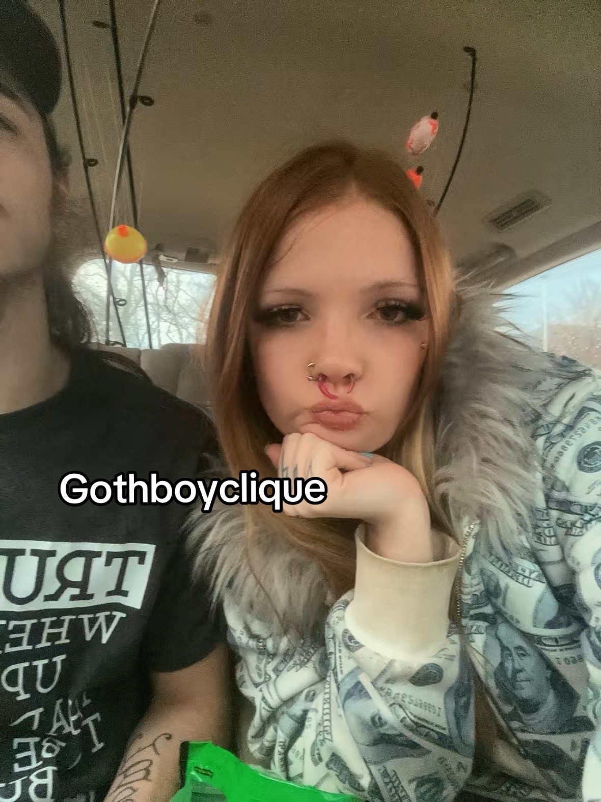 @C🕸️ra