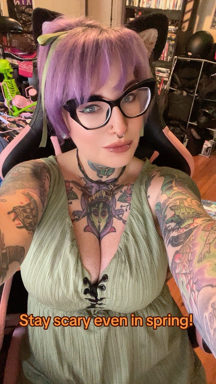 @Killerkhameleon