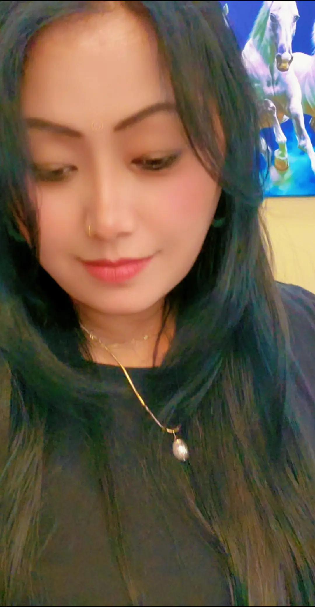 @🇧🇹 🇺🇸 Dilu Gurung 🇳🇵🇺🇸