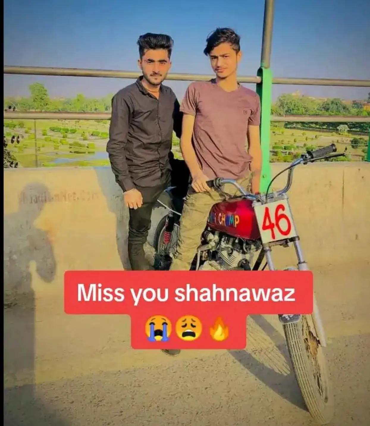 @Shanawaz_king46👑👑👑