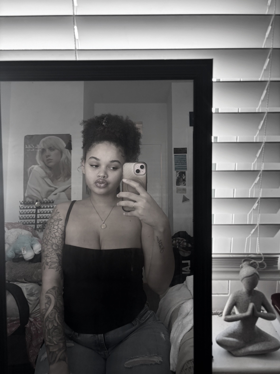 @Naomi ♡