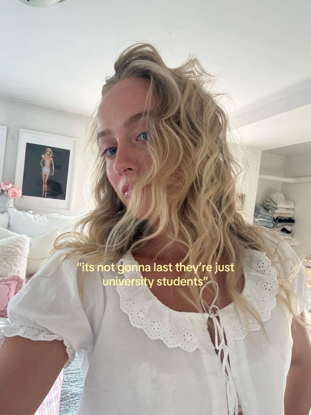 @Evelyn Bonaldo