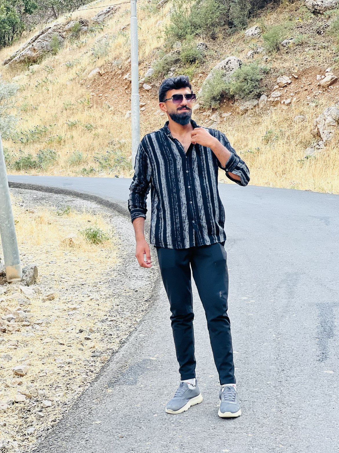 @له دواي تؤمردن بوو به ئاواتم💔