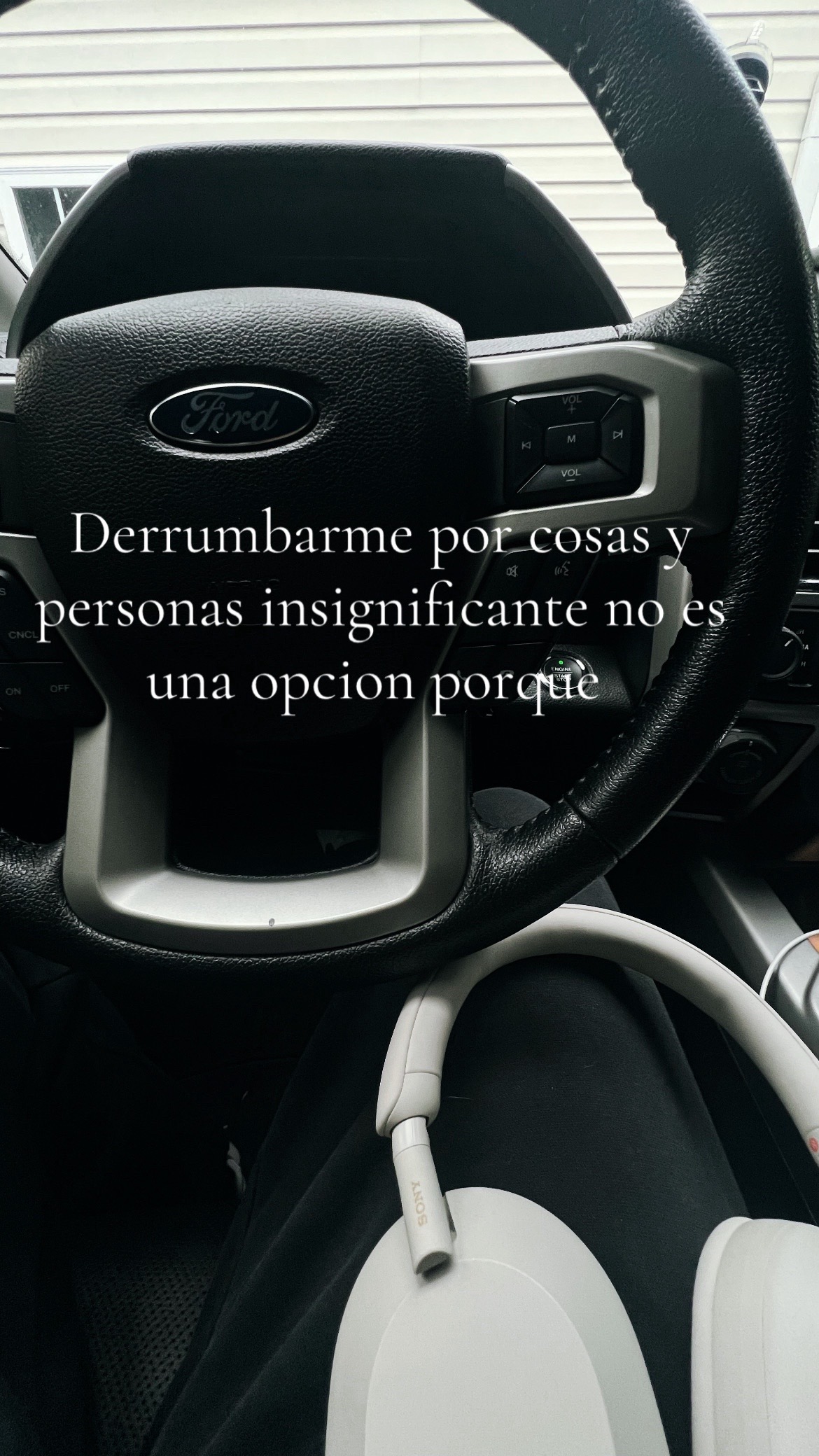 @Lapequeñayeny