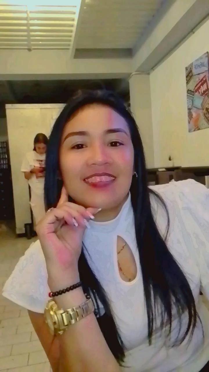 @mairaguevara909