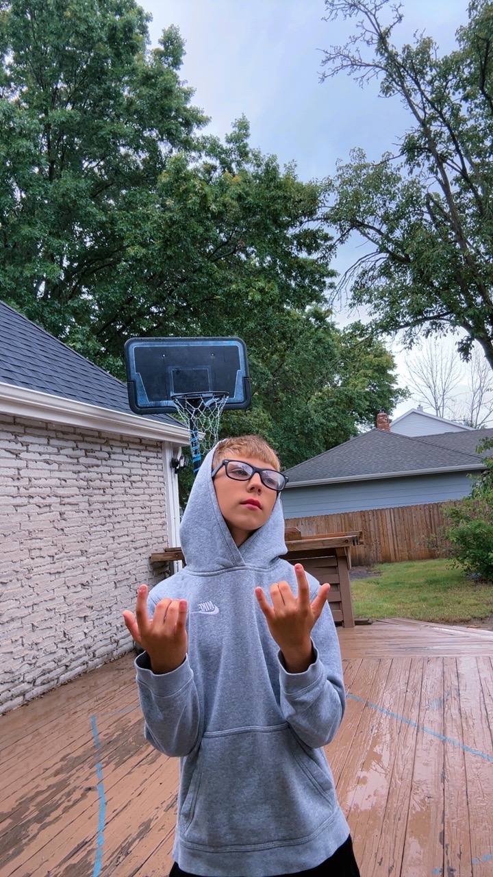 @g