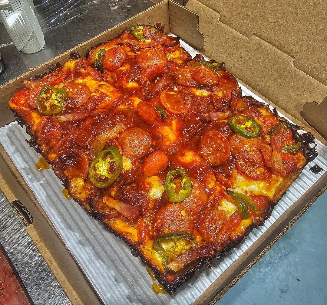 @Pizza By Pluto