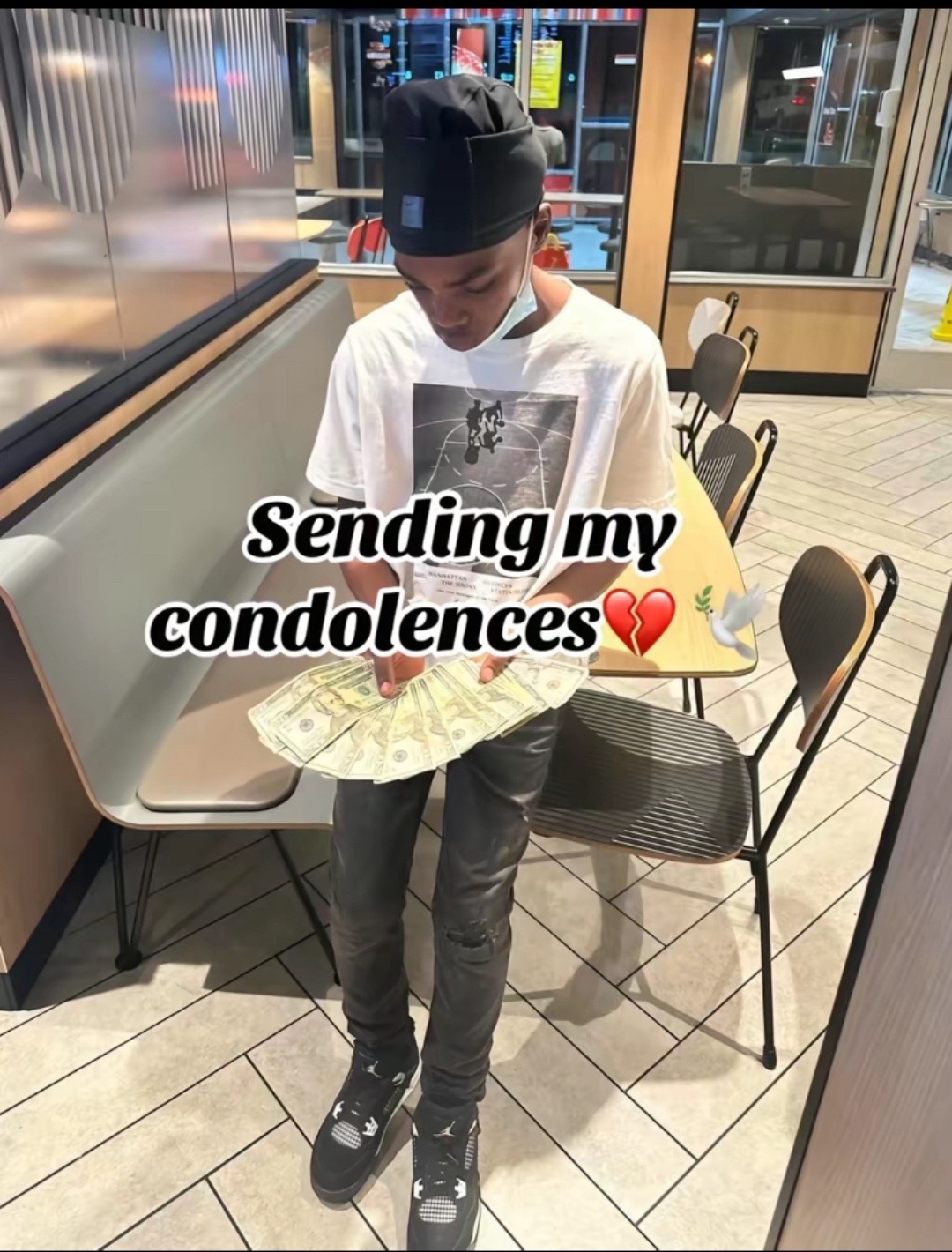 @メ 999