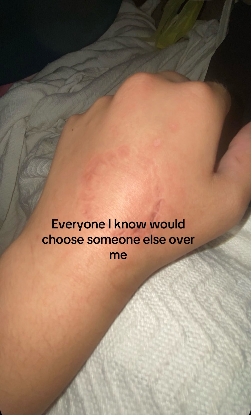 @Thoughts💭