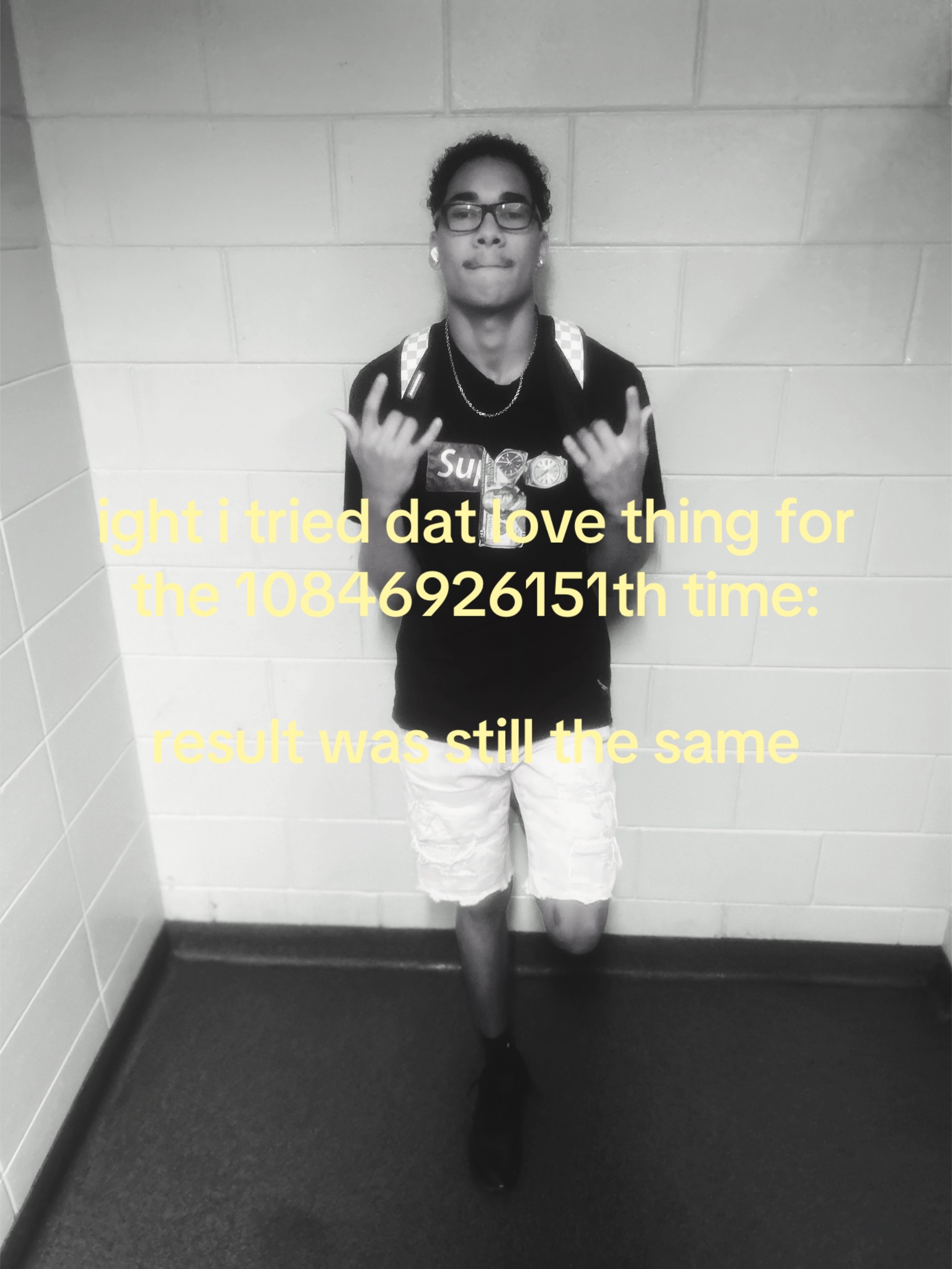 @d3fnotaaron