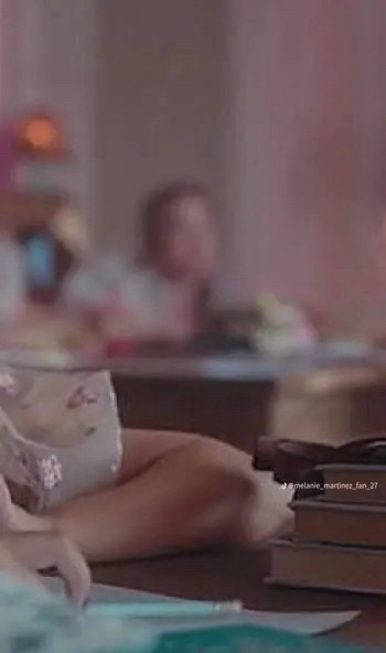 @Melanie Martinez fanpage