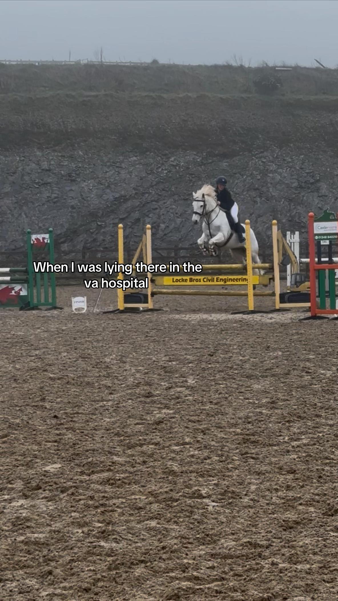 @amelia_showjumping2