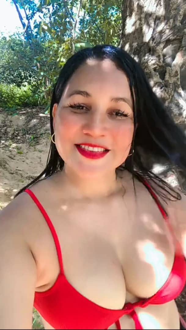 @paola Santos