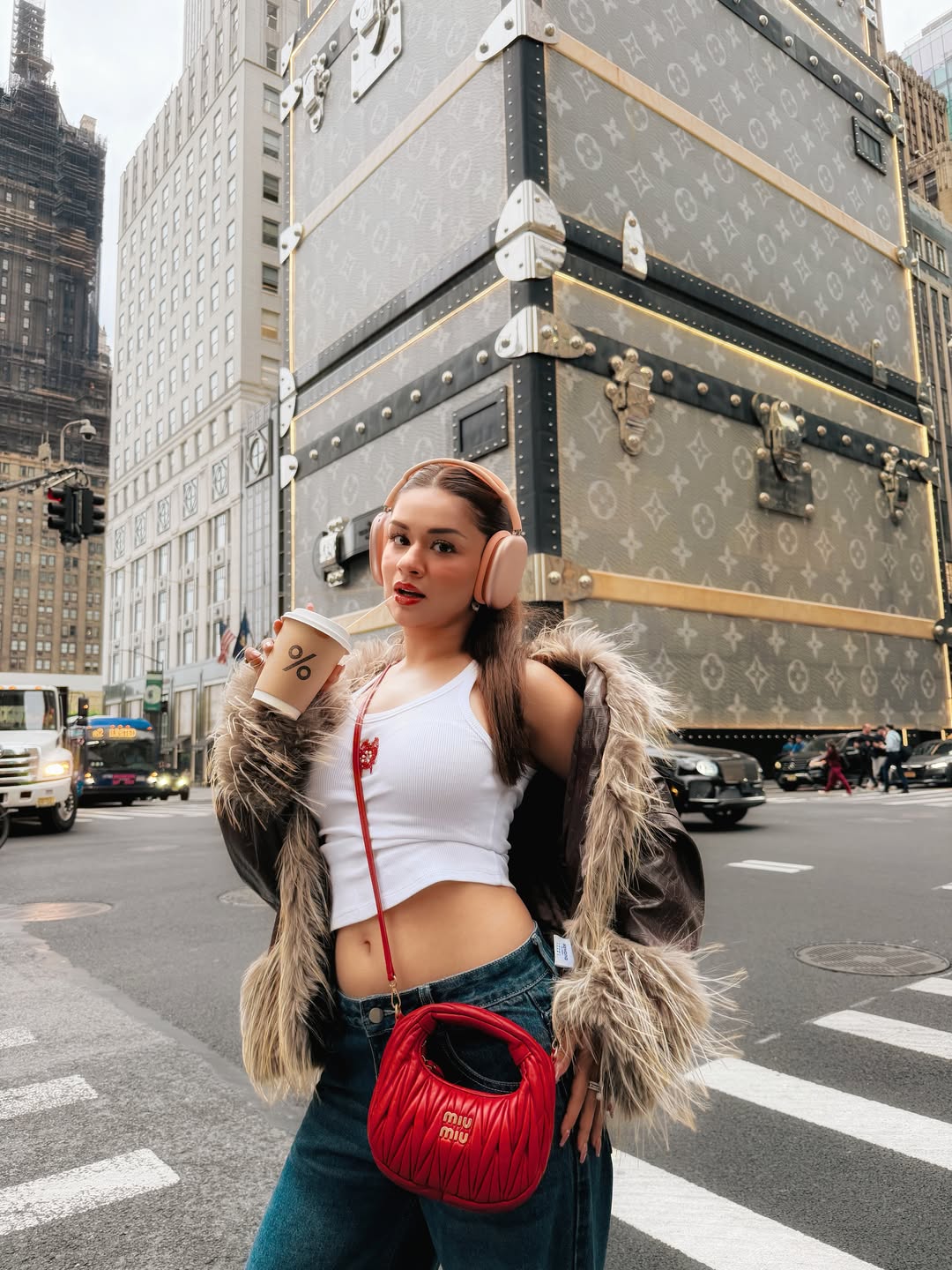 @Avneet Kaur 🔵
