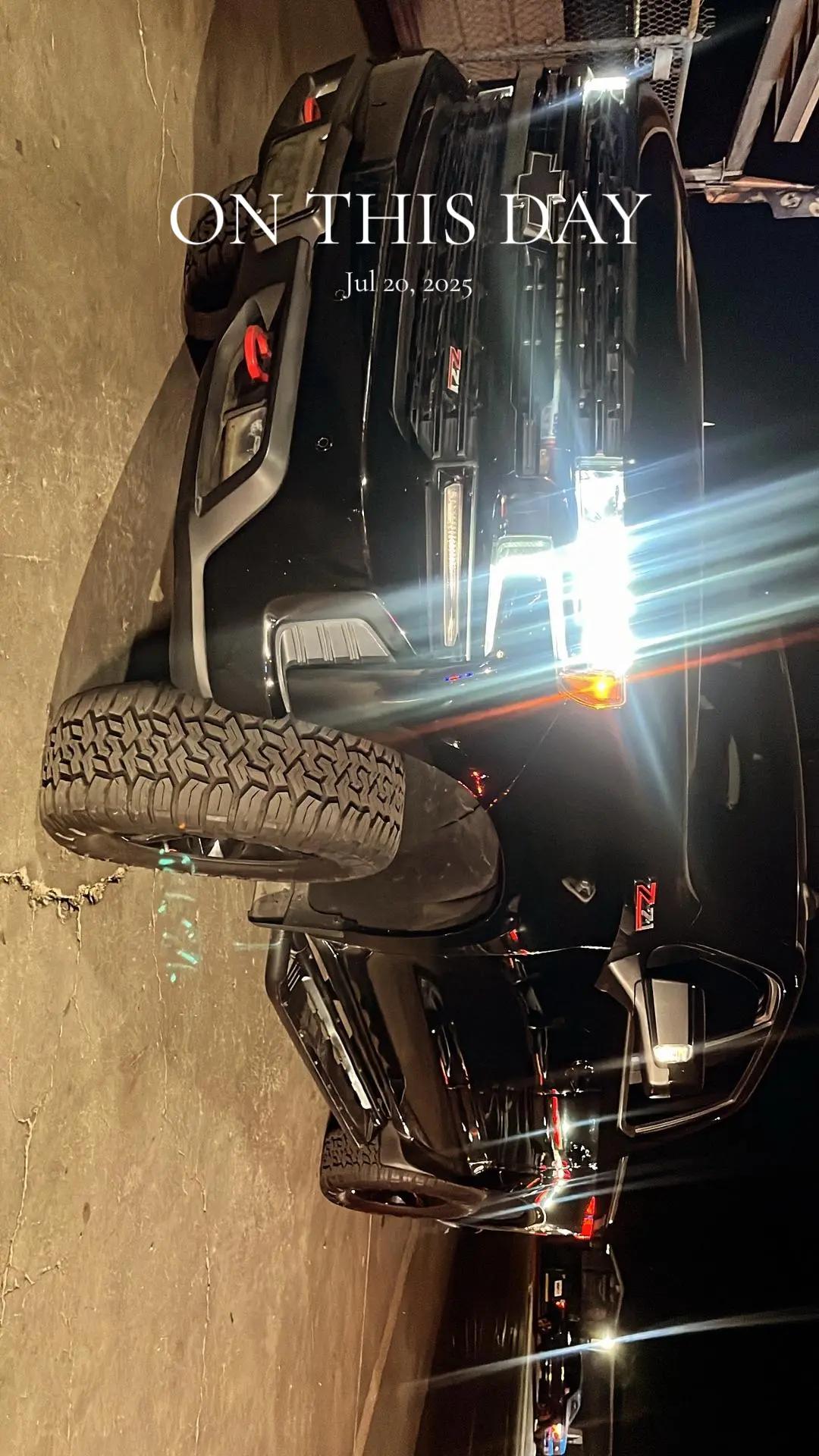 @THEGRITTYNEEDDE