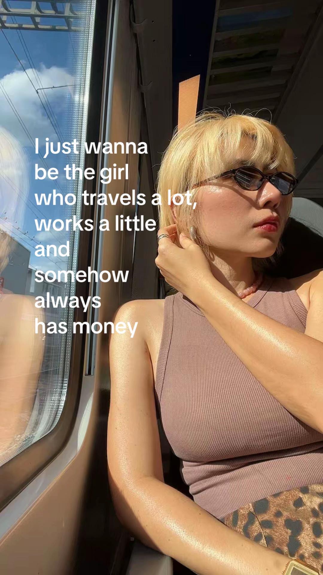 @gemmy_egg