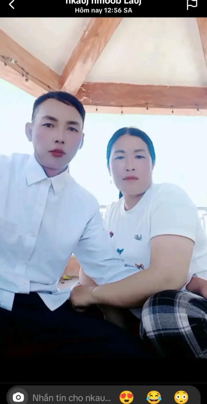 @Vàng A Dế