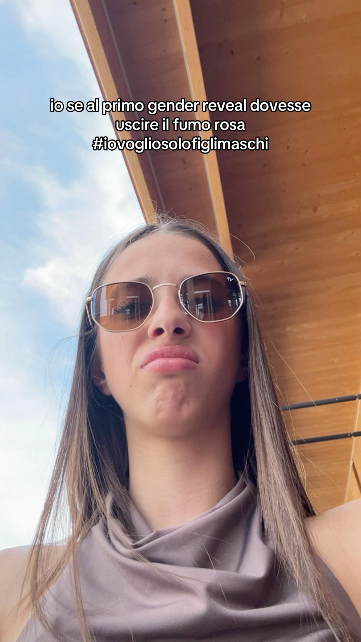 @_eleee2_