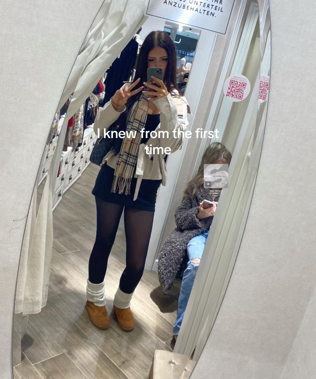 @𝓵𝓪𝓻𝓪