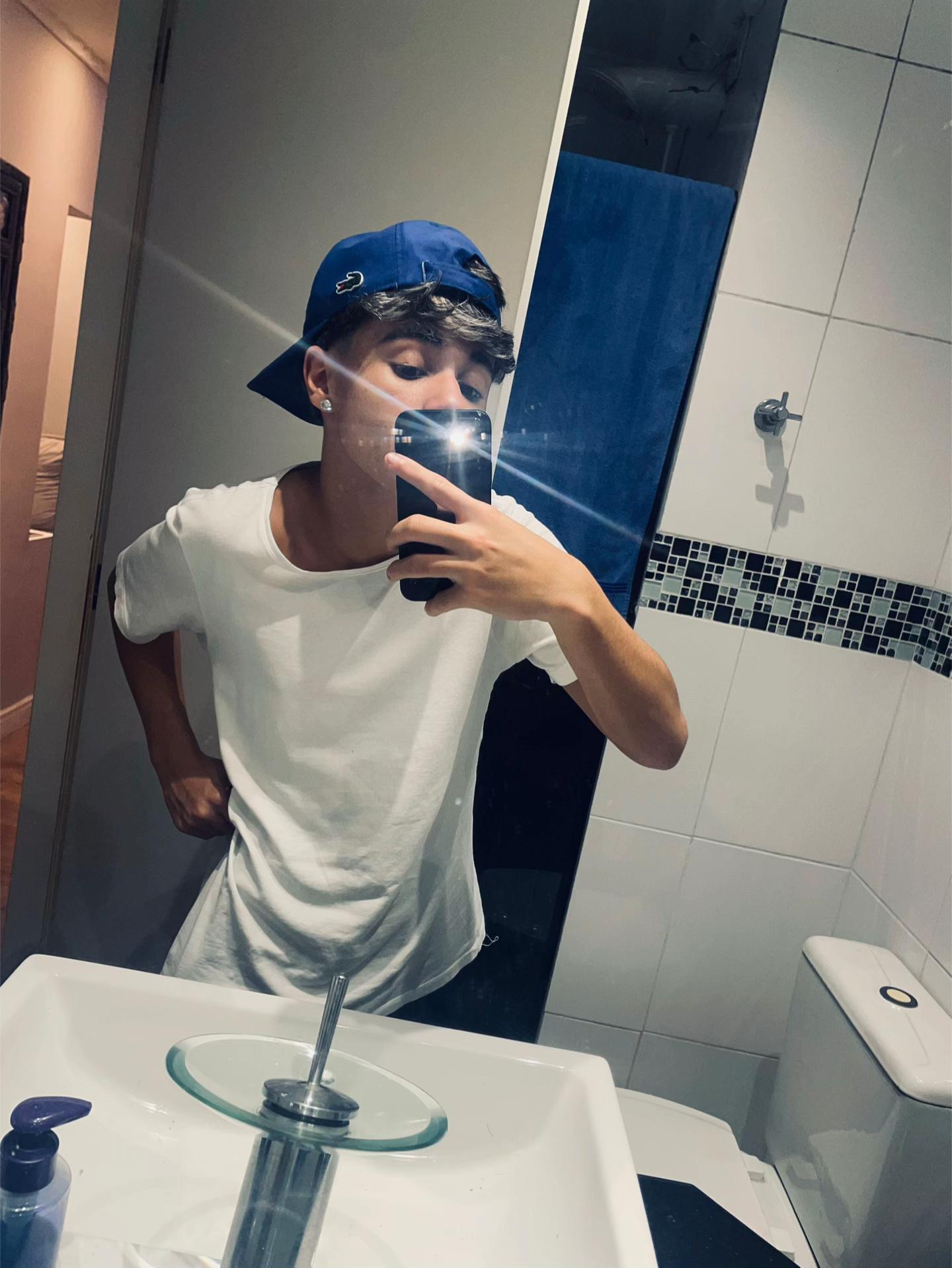 @𝑶𝒓𝒒𝒖𝒊𝒛𝒂🥇🍀