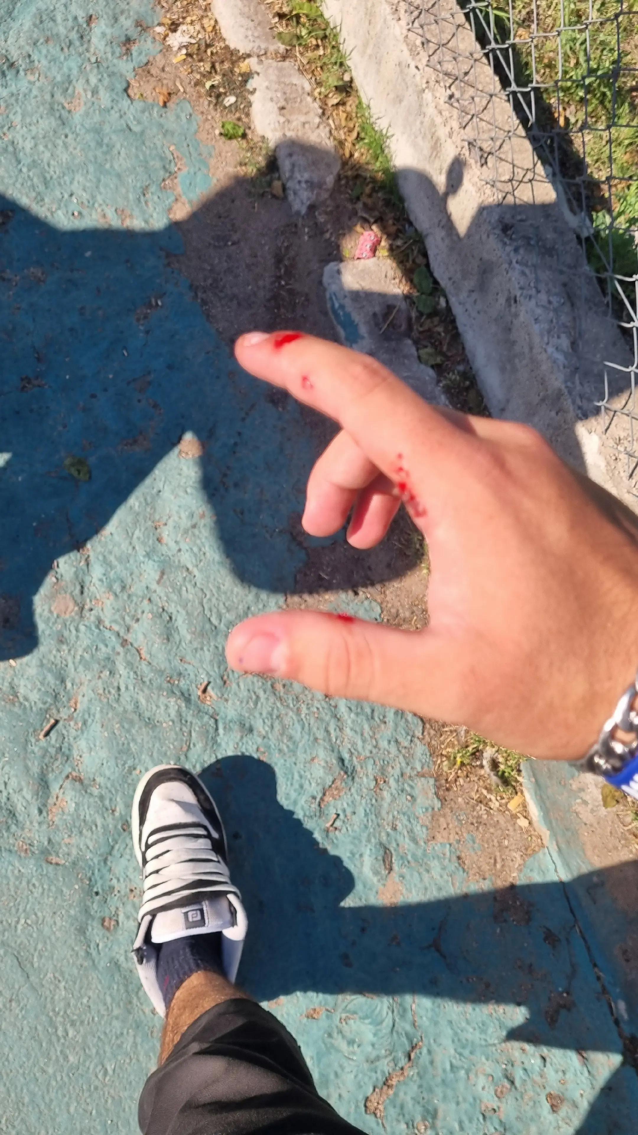 @eze