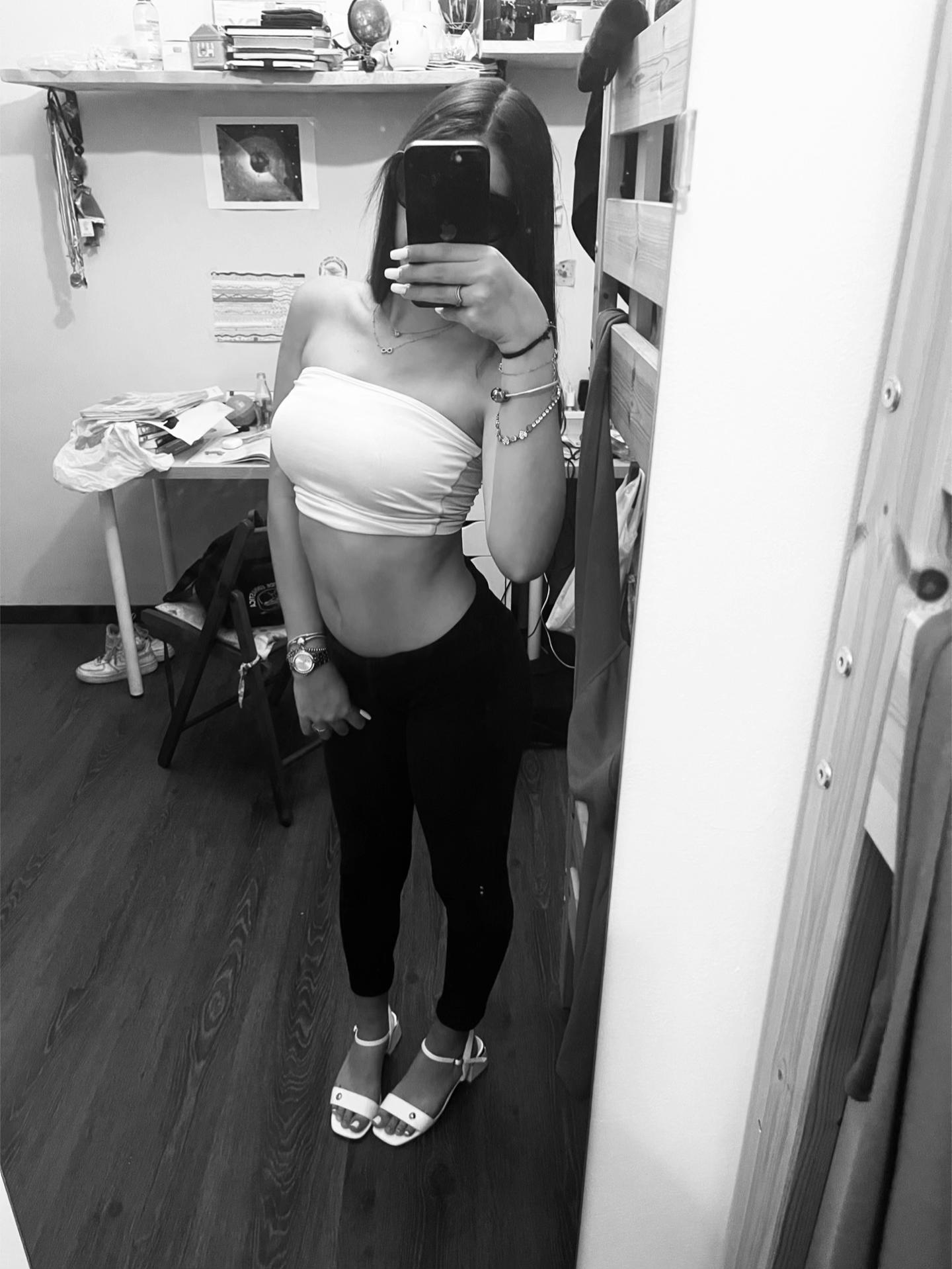 @sophiiii