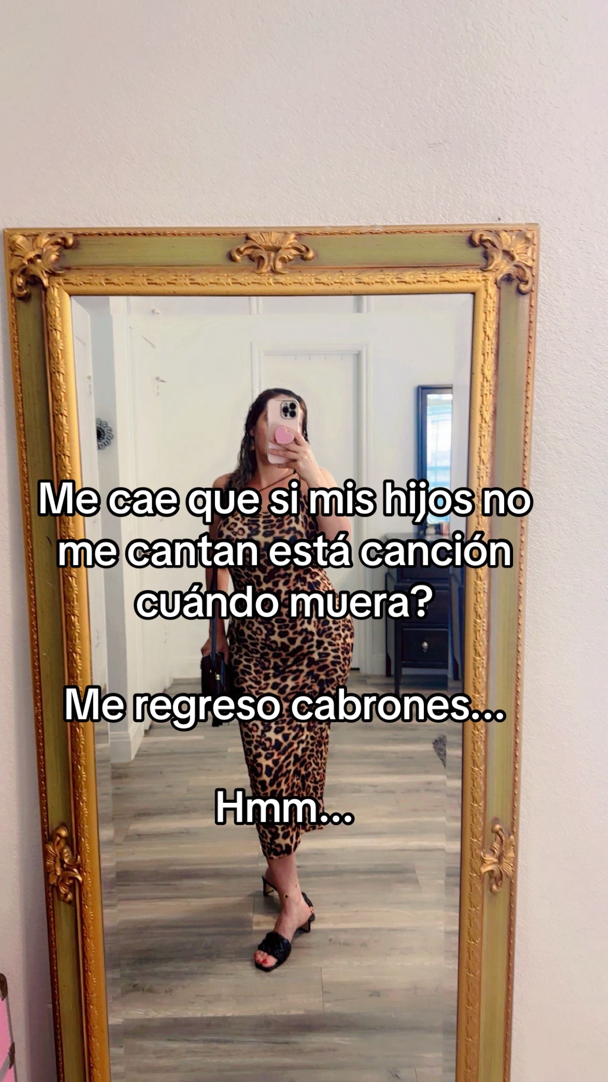 @NaiviDeLuna