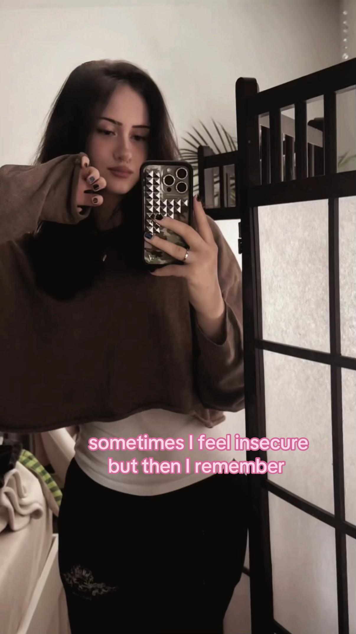 @&rsaquo; ⬞ &lsaquo; ྀི