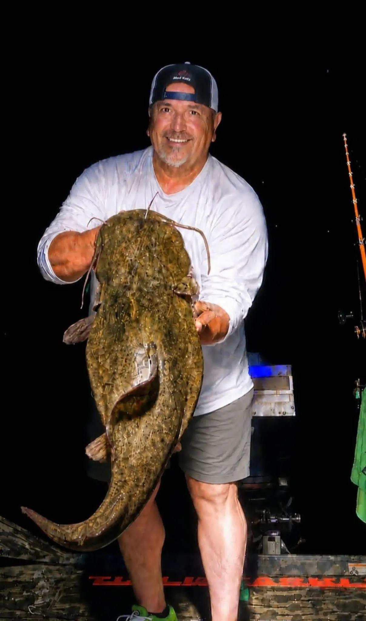 @Tub-N-Tackle