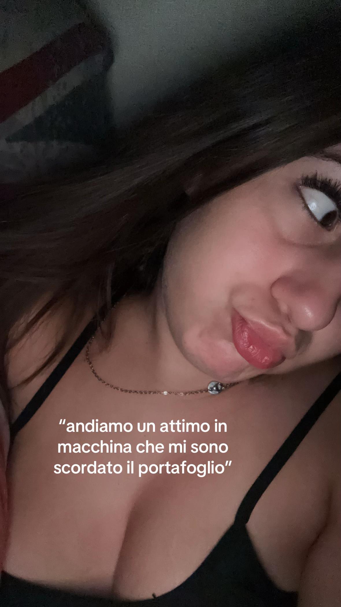 @emm&ugrave;🥥