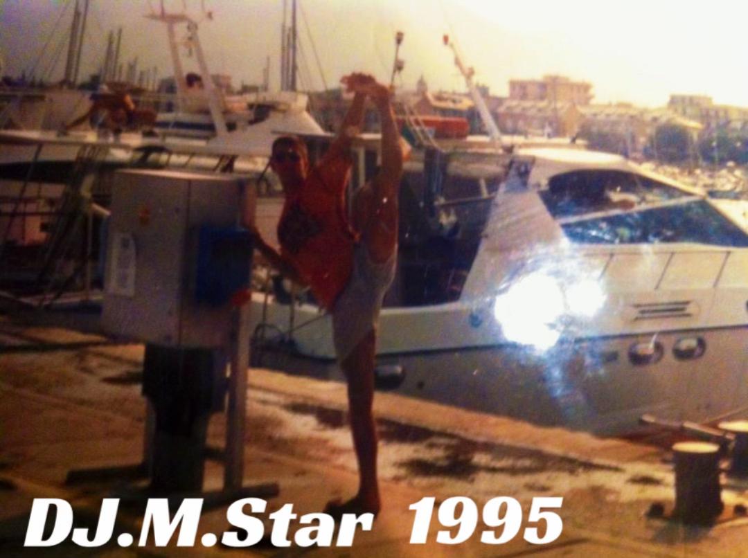 @DEEJAY.M.STAR