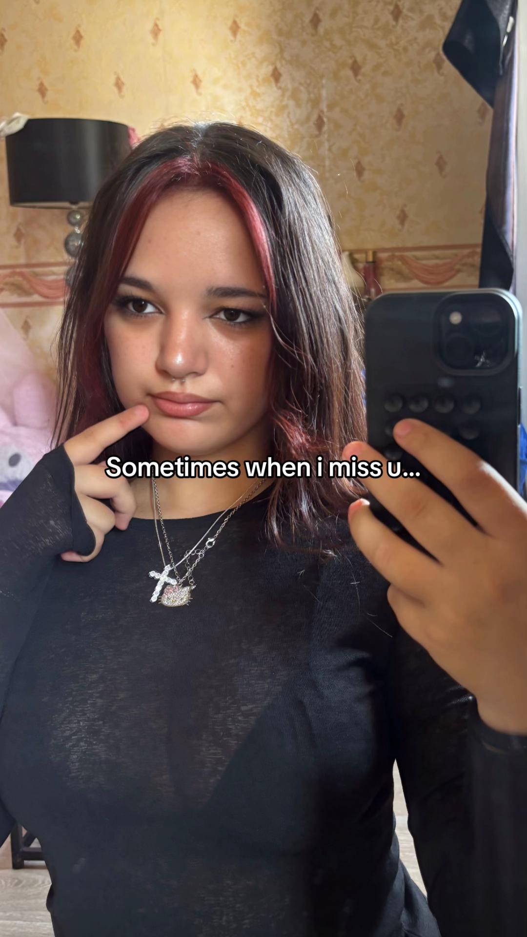 @๐๐
๐๐