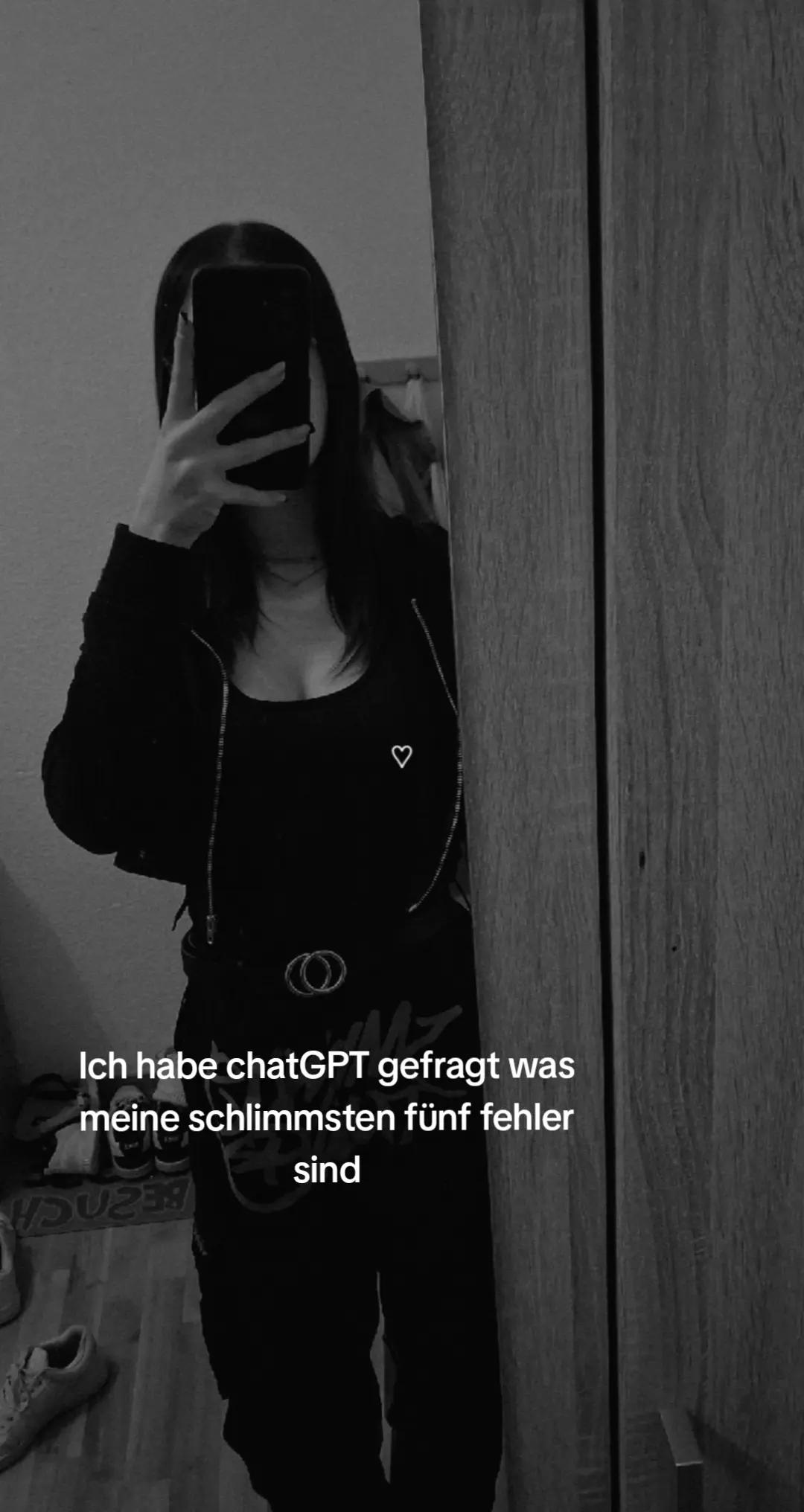 @y0urfavkimi_ brb