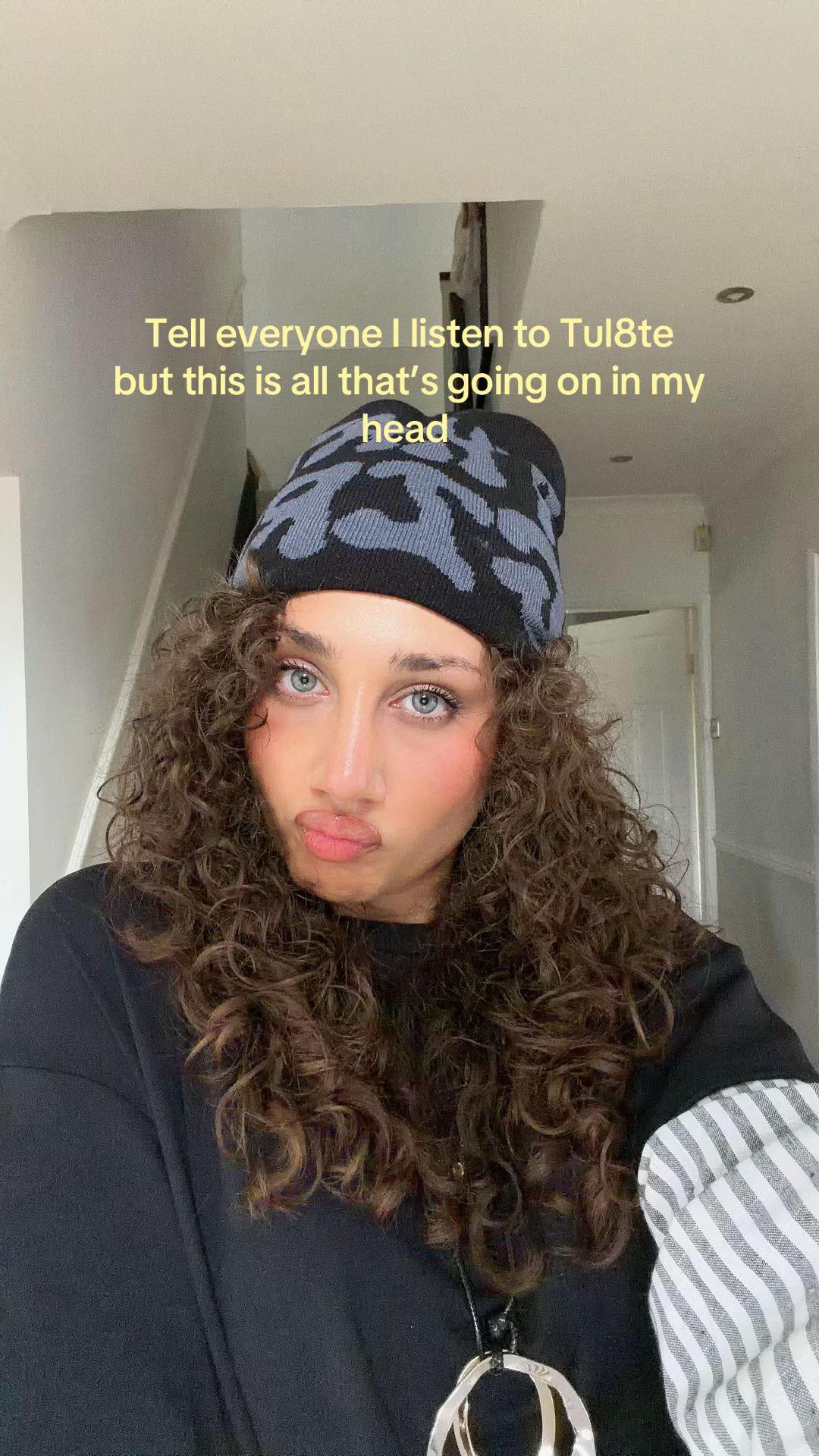 @Maryooma