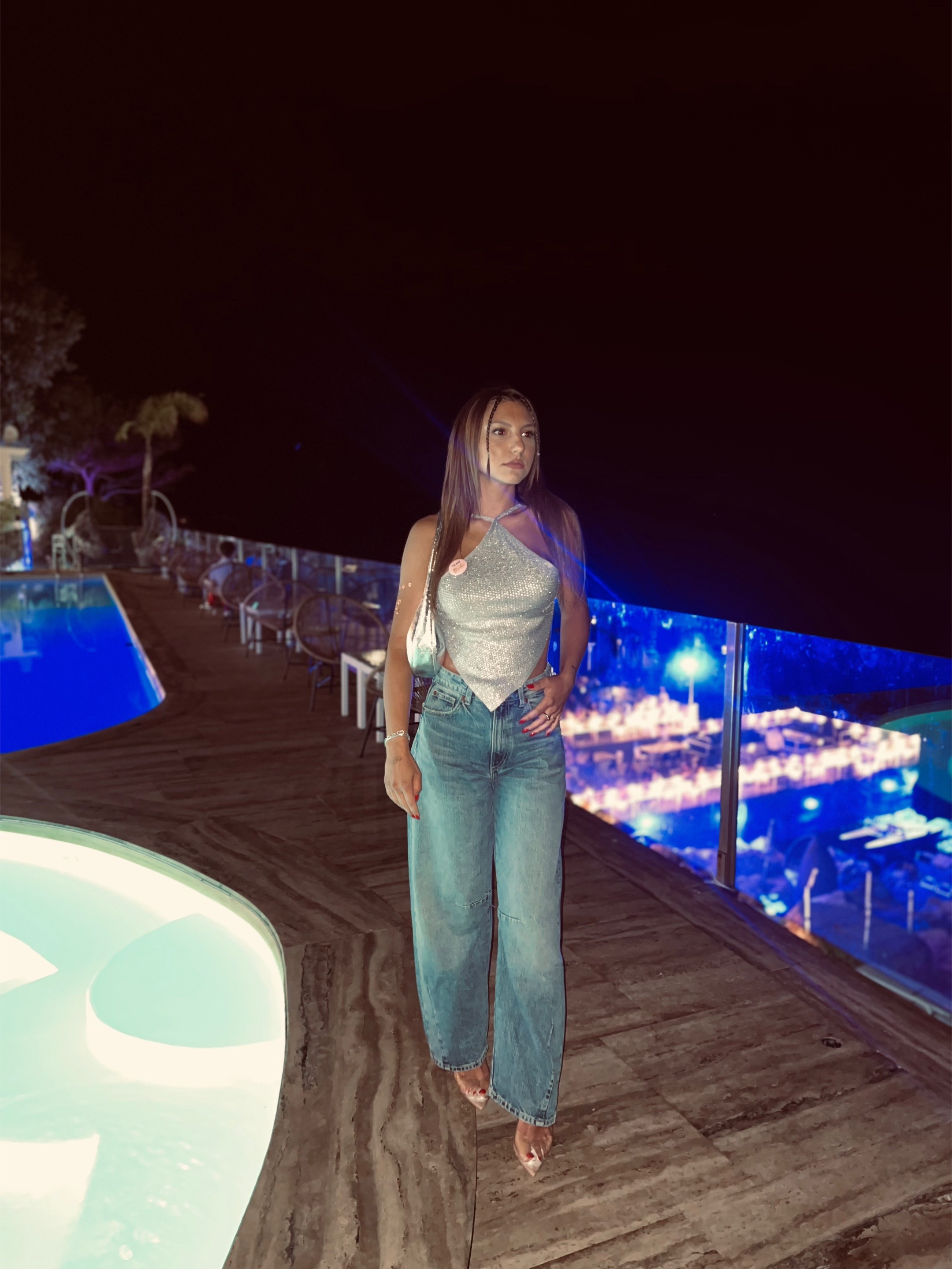 @𝑪𝑨𝑹𝑴𝑬𝑳𝑨🖤