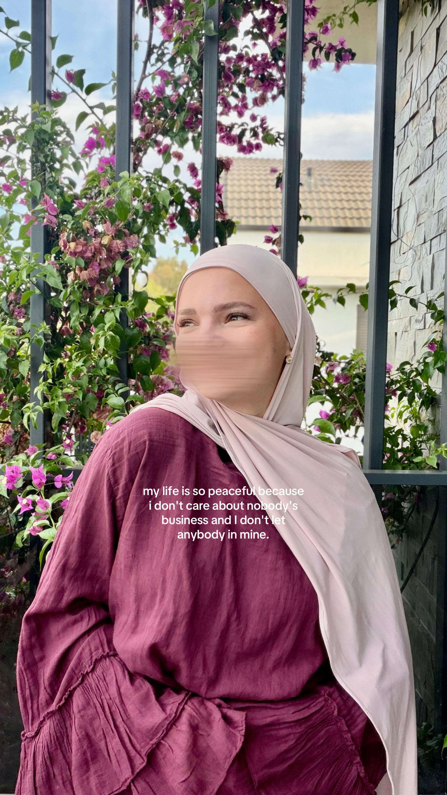 @lenahijabi 🩰