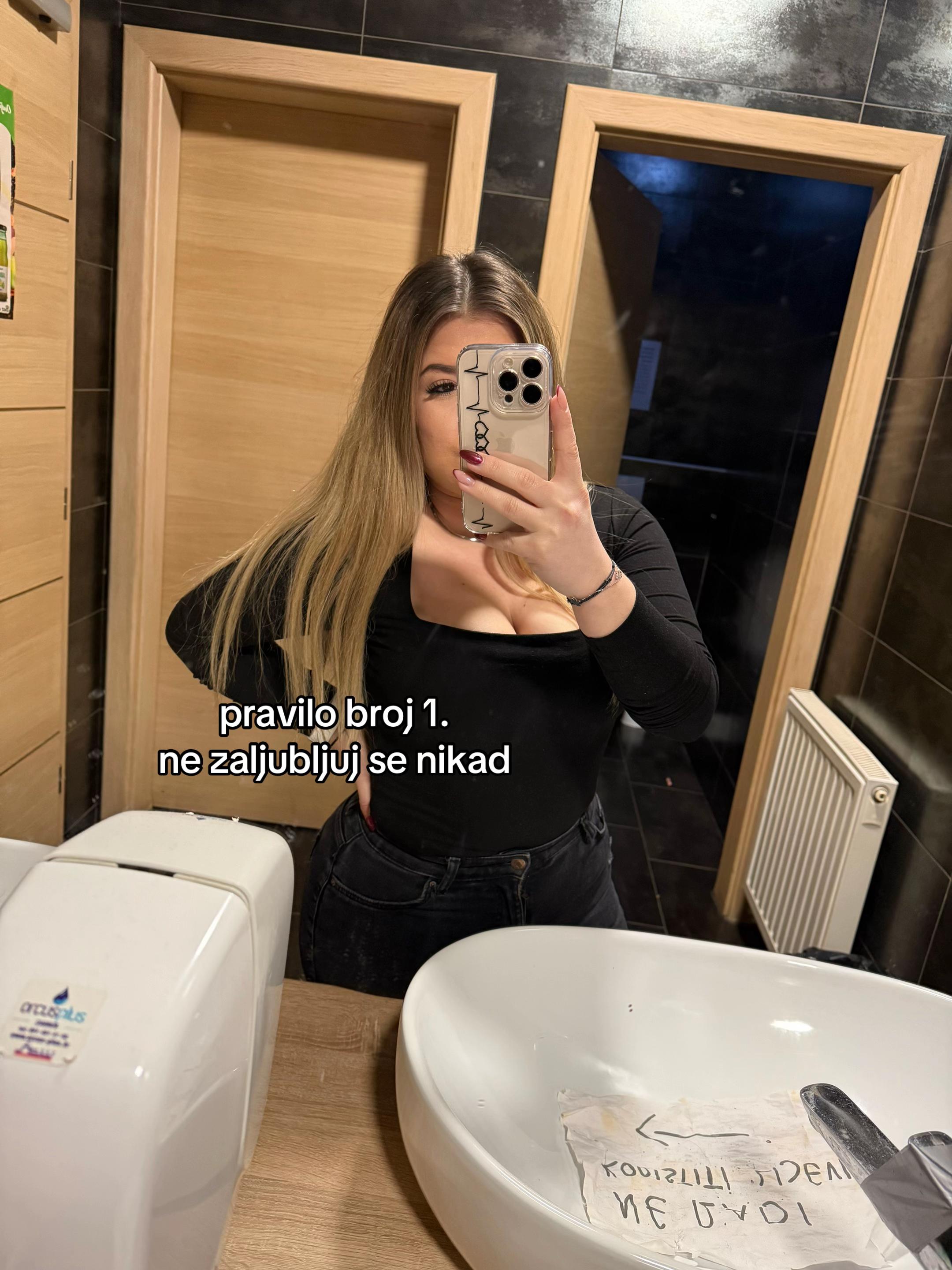 @Vale🩶