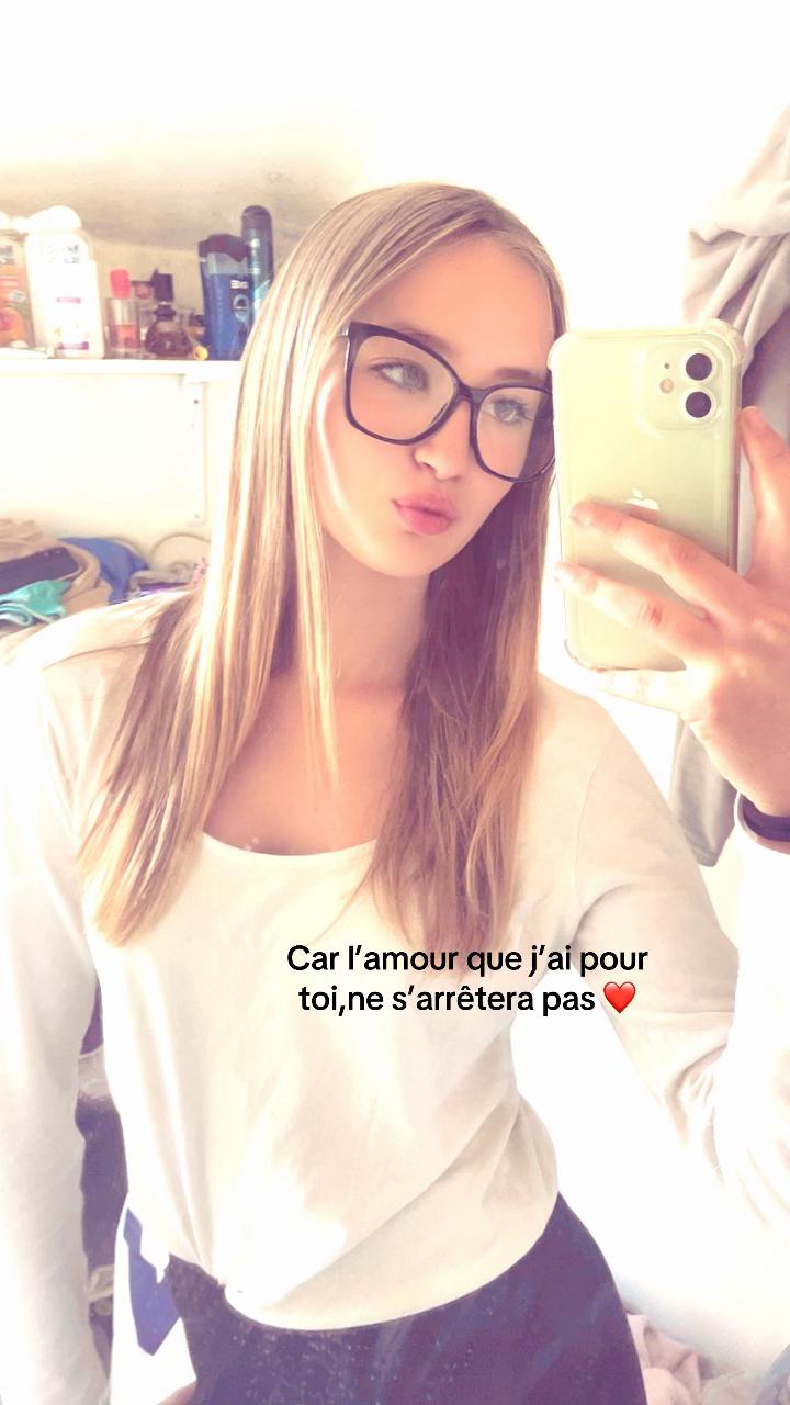 @Maelyne🦋✨