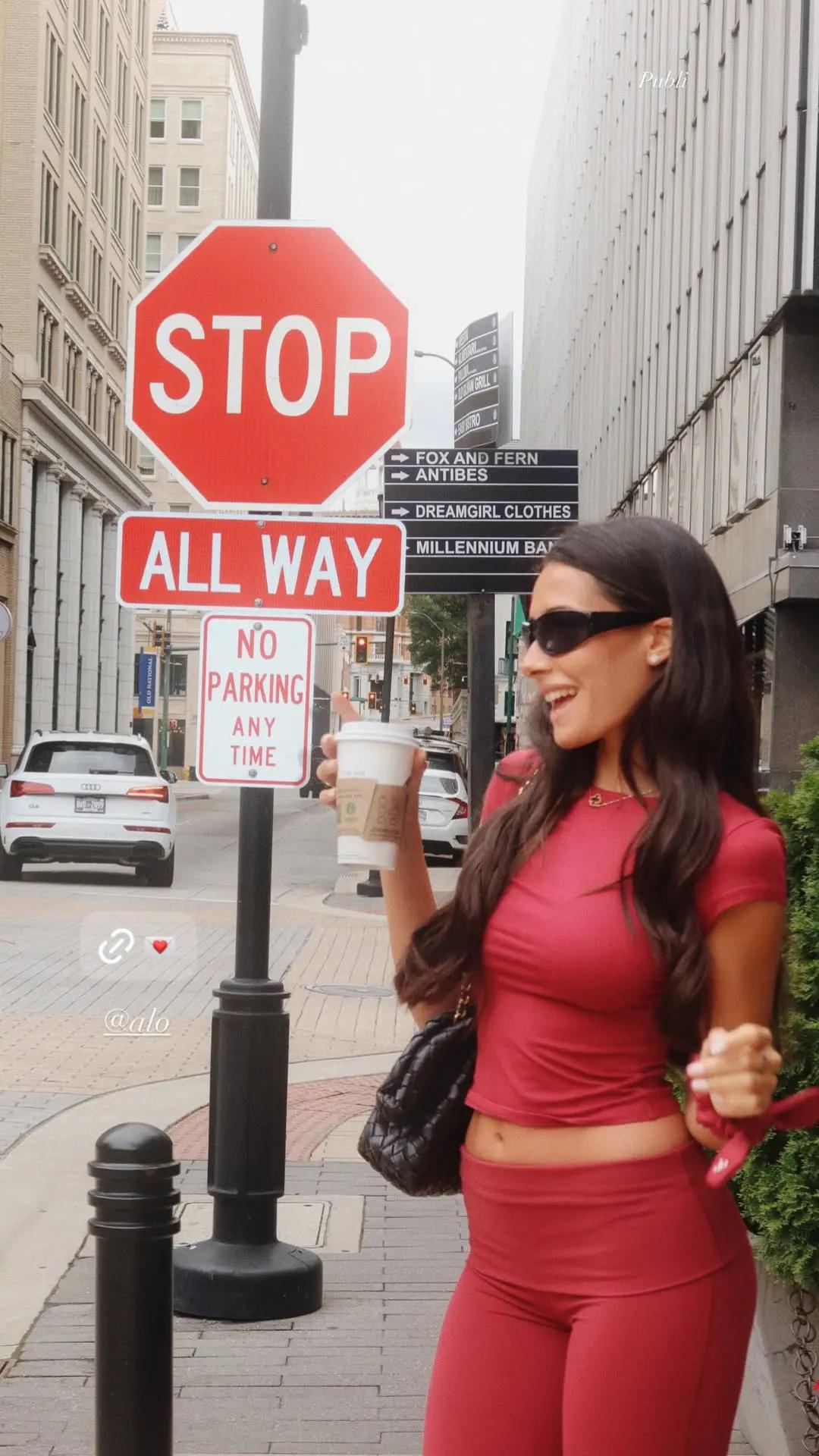 @ana pelayo