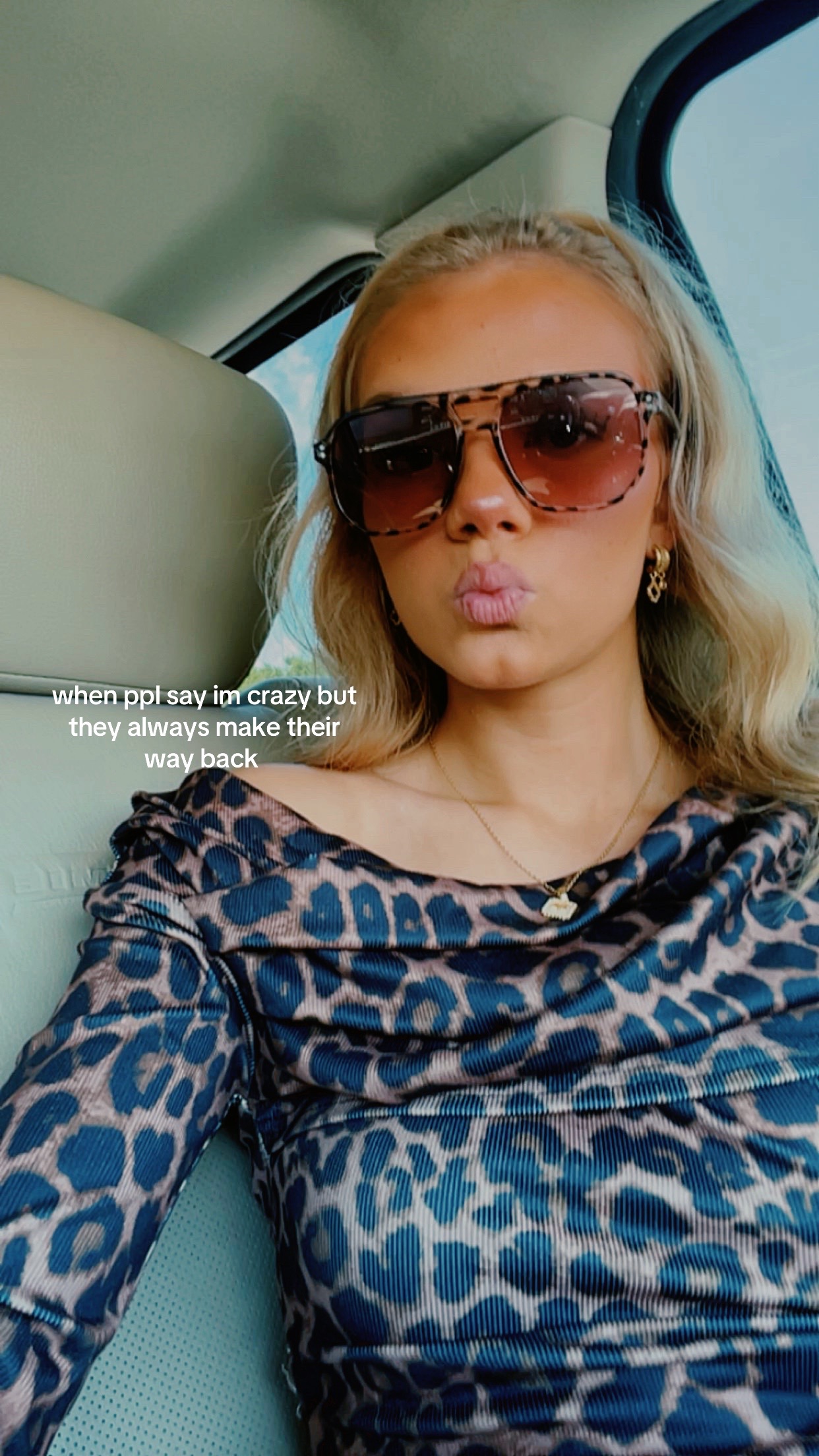 @your_favblonde