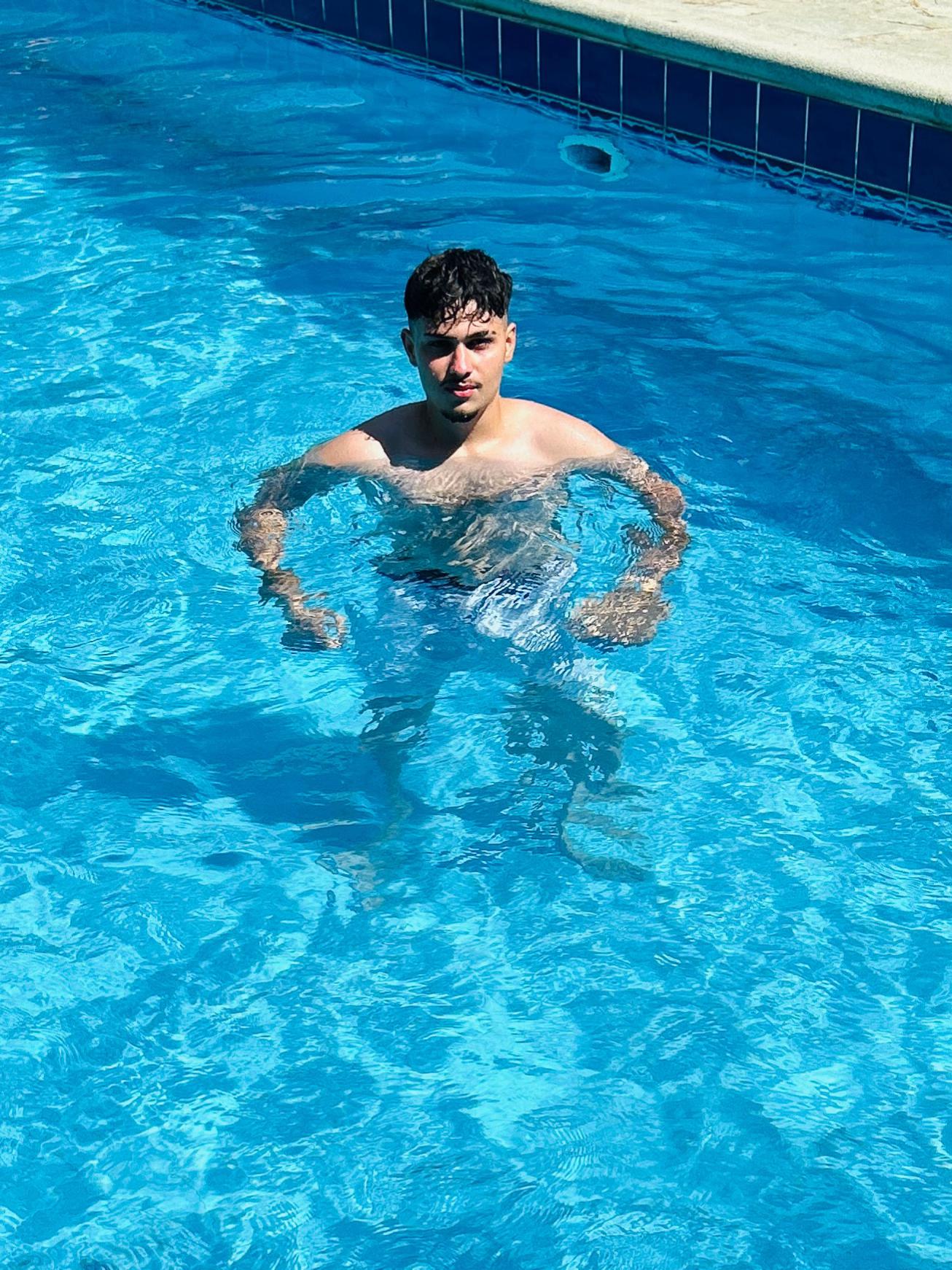 @Italianul