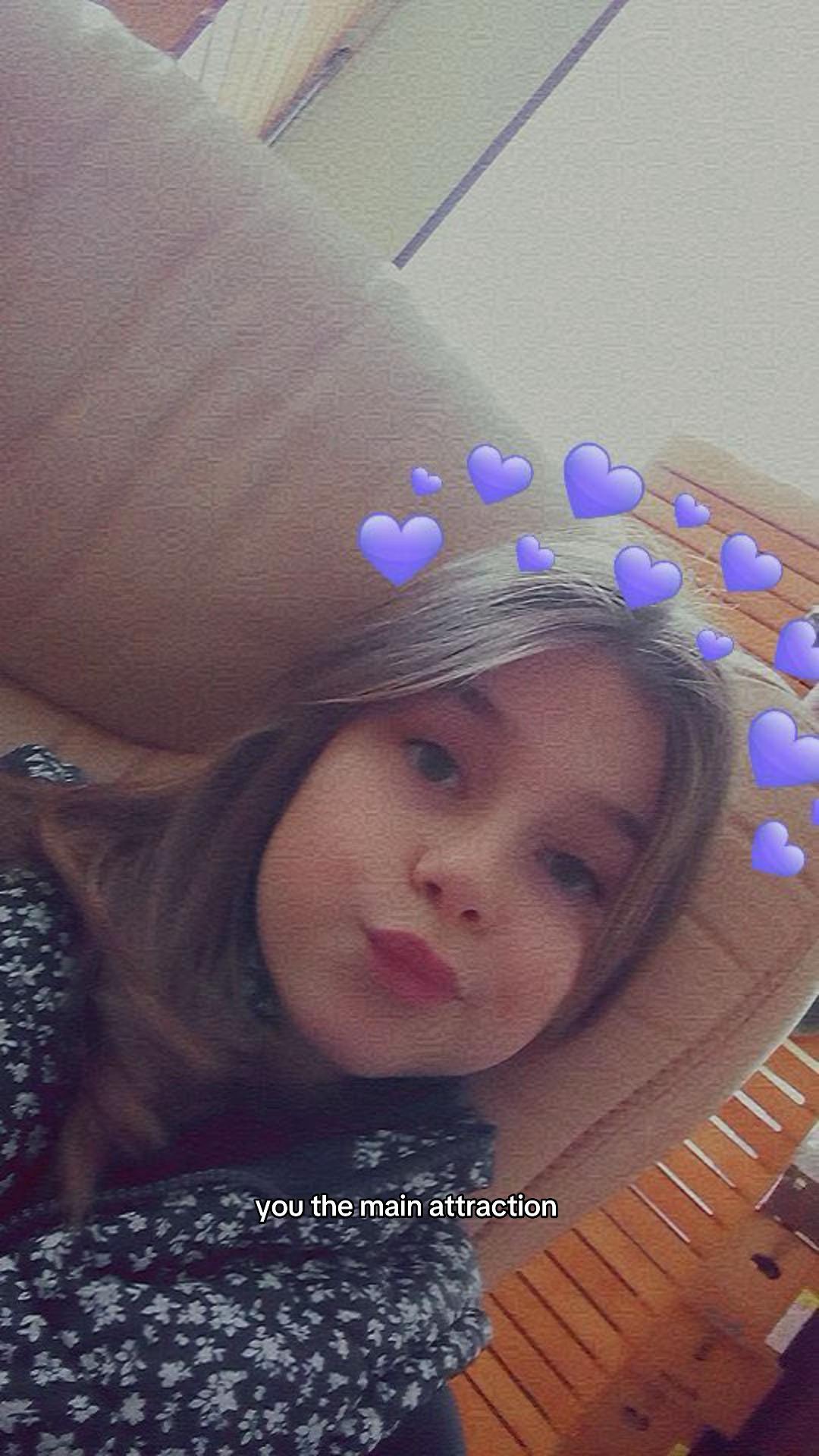 @𝒥.𝒹ℯℯ 🪭