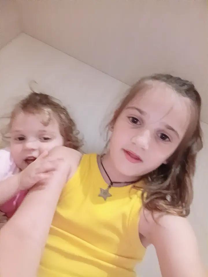 @gennyanna