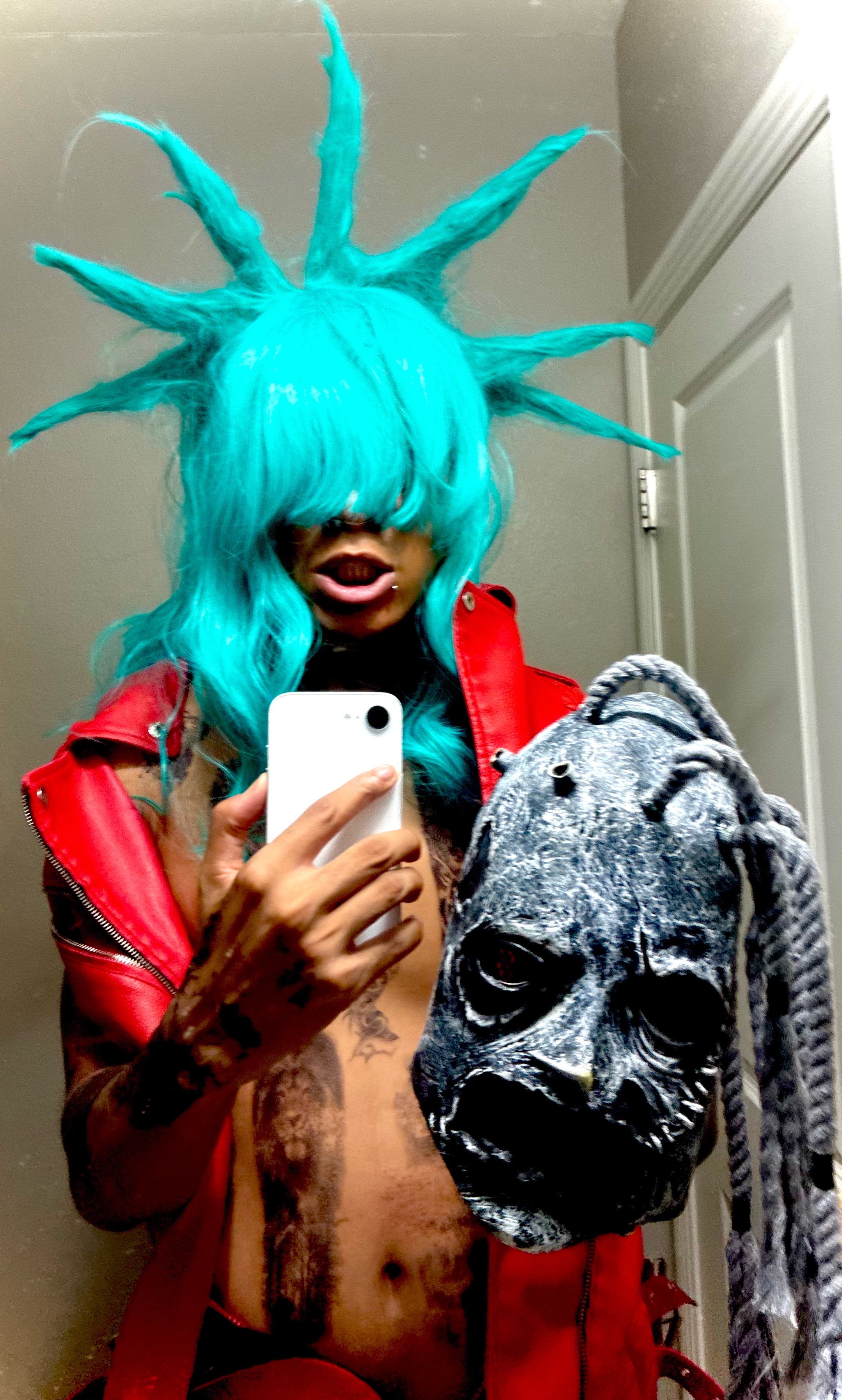 @spikepoison!🧑🏻🎤👩🏿🎤