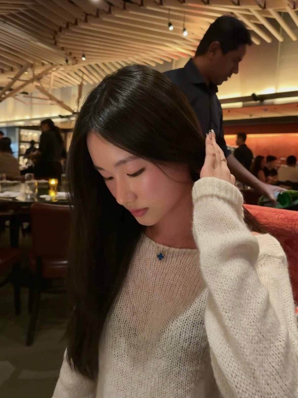 @Bon