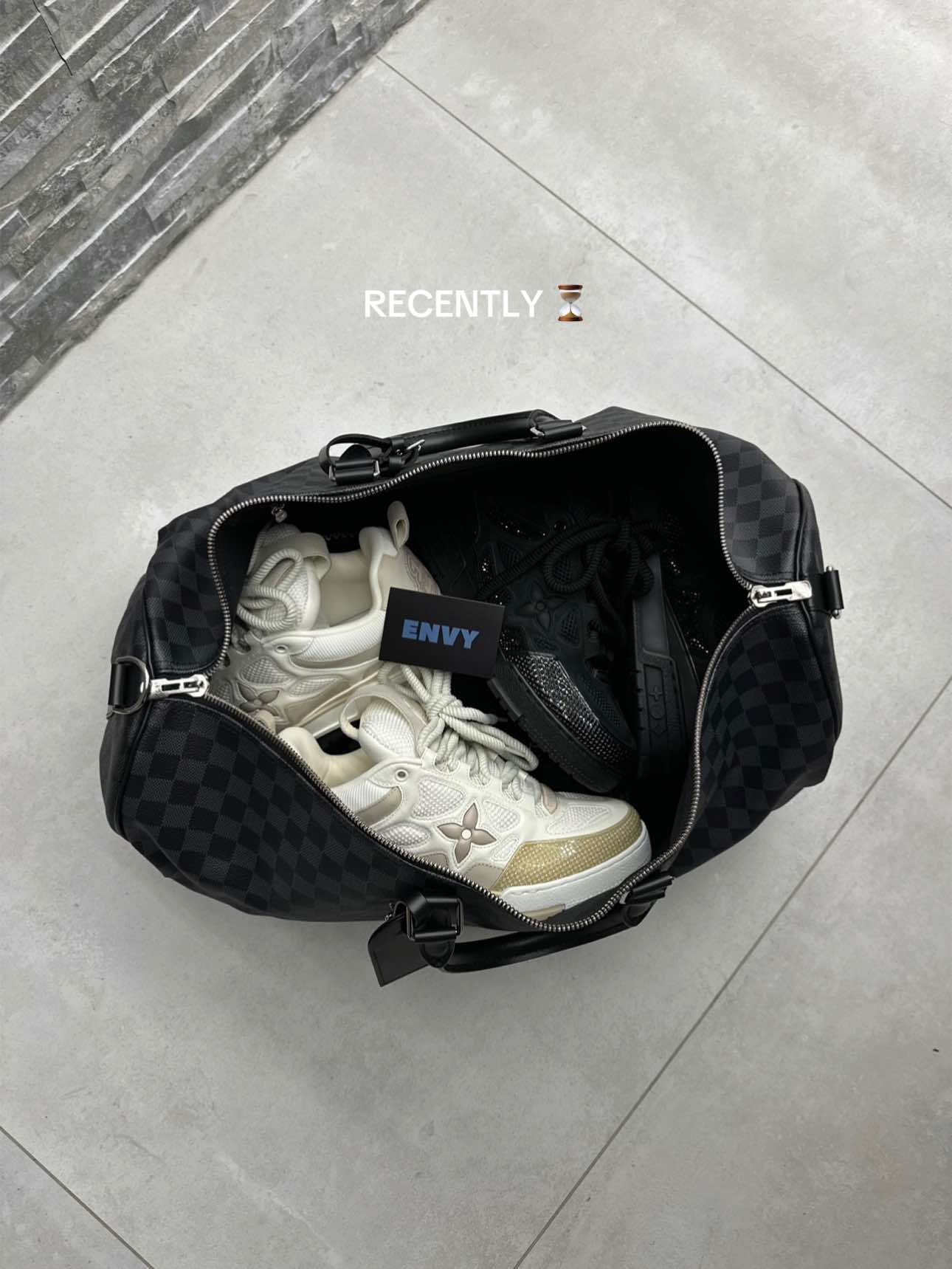 @ENVYSNKRS