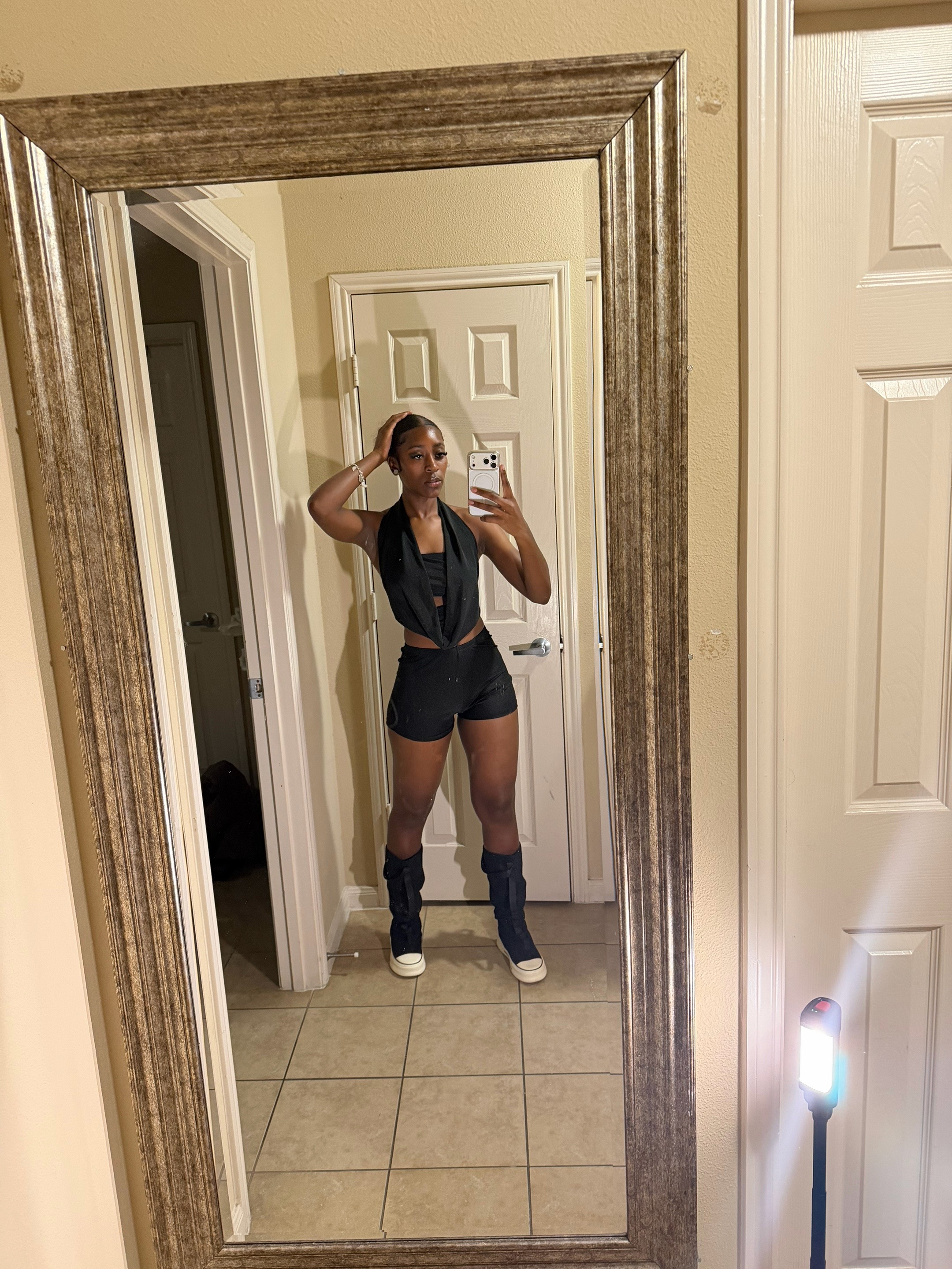 @Nyaarashaee