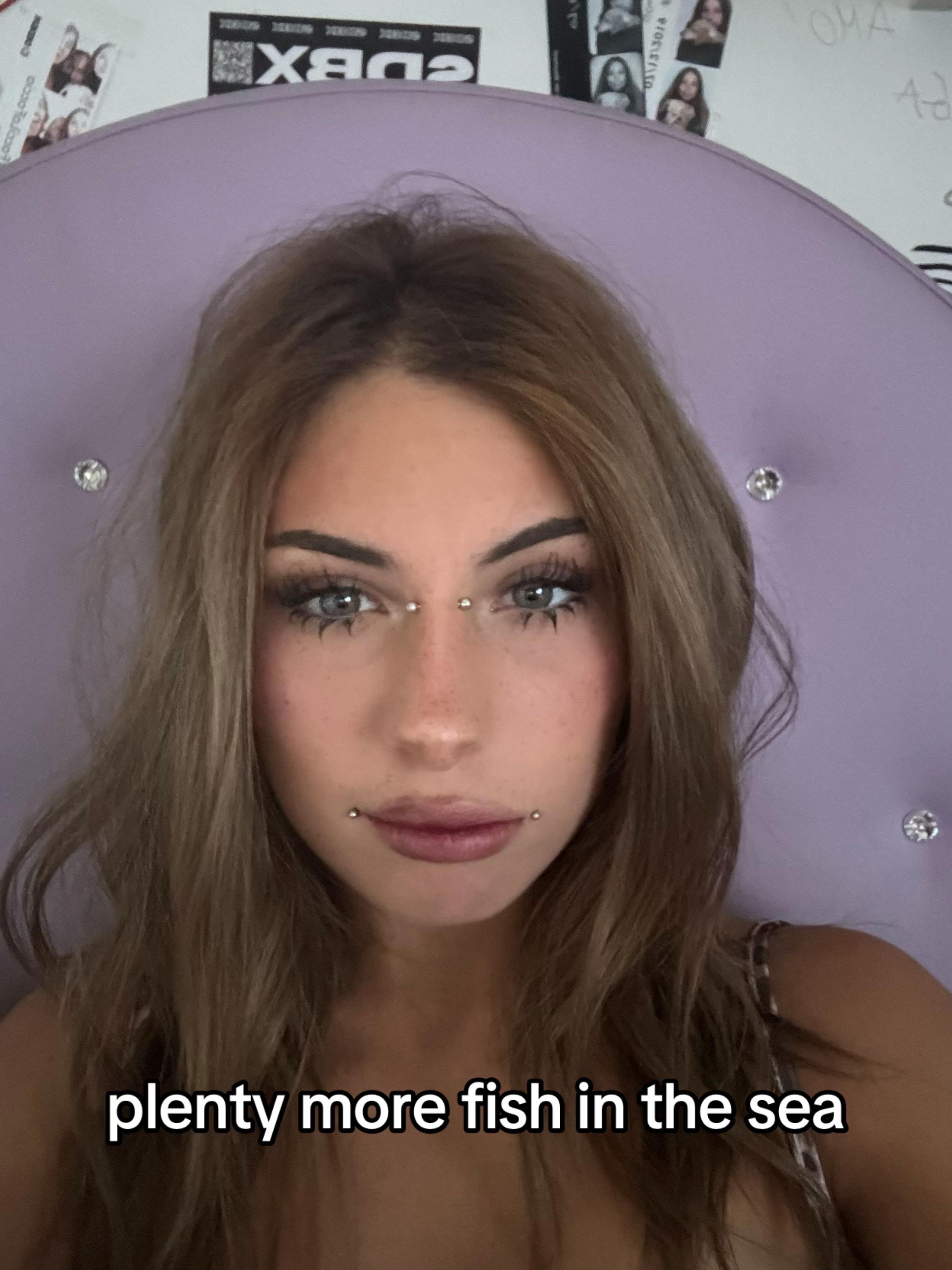 @Luna