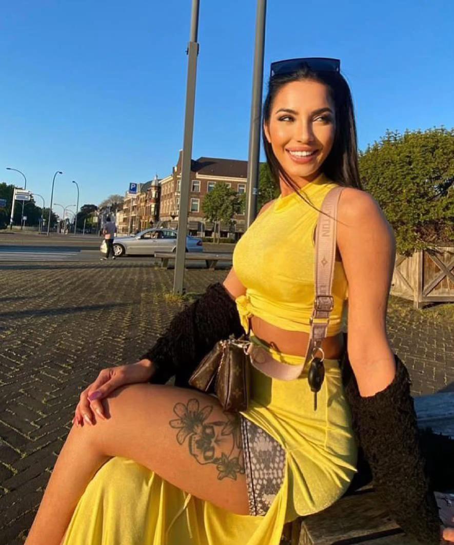 @Selinabeautyandthenerd3