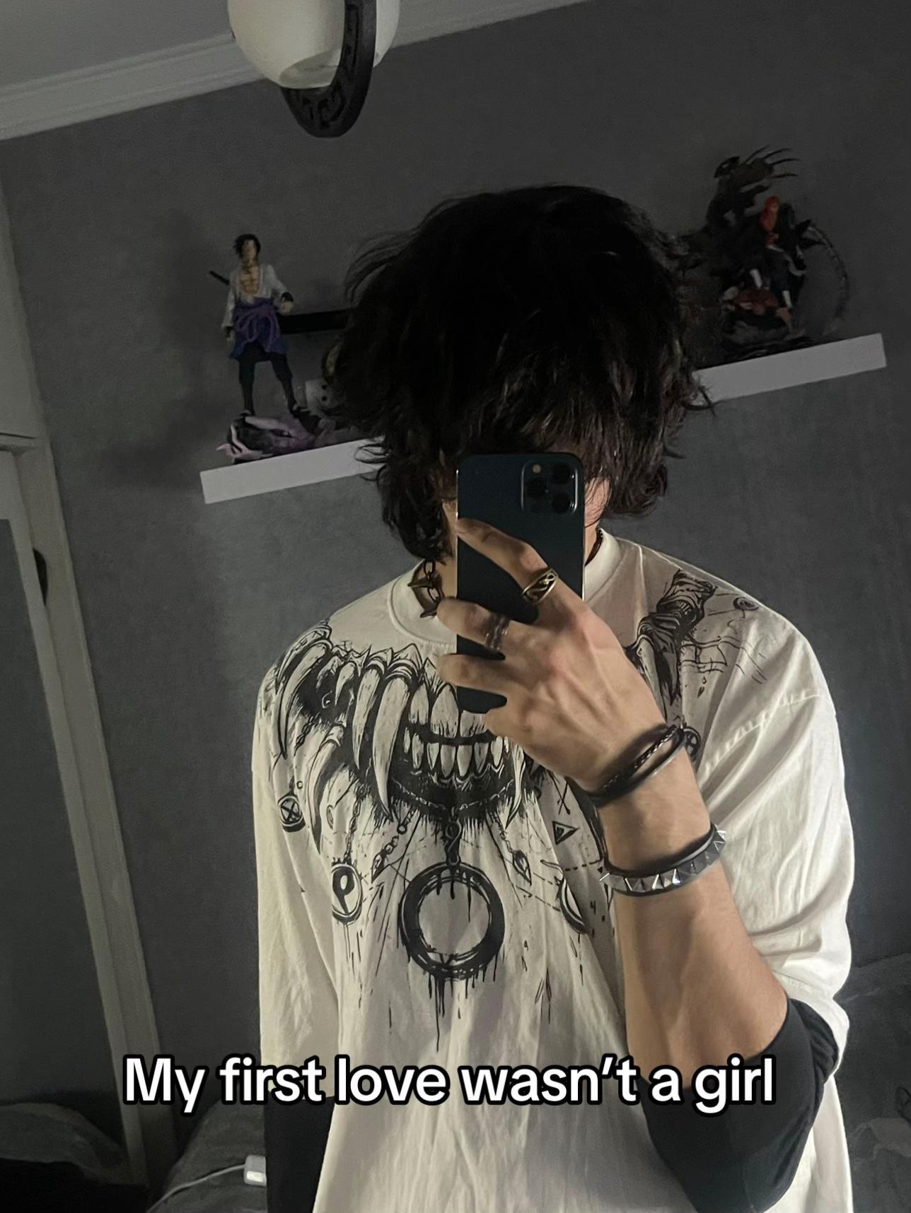 @blooodyravenn